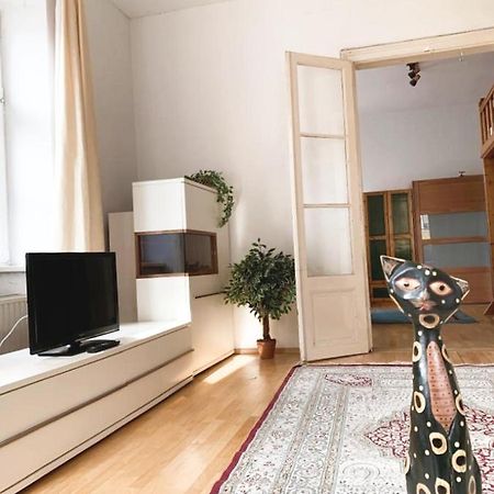 Pension Huber - Apartement Wien 9 Екстер'єр фото
