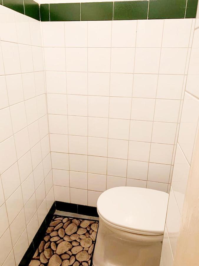 Pension Huber - Apartement Wien 9 Екстер'єр фото