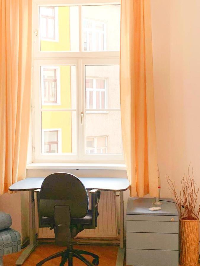 Pension Huber - Apartement Wien 9 Екстер'єр фото